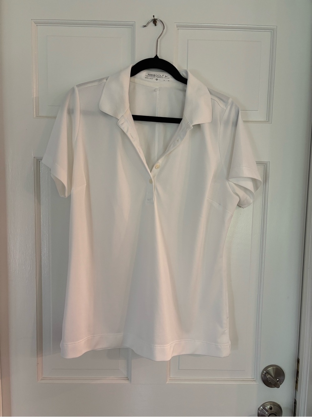 Women’s Nike XL White Dri-Fit Golf Shirt